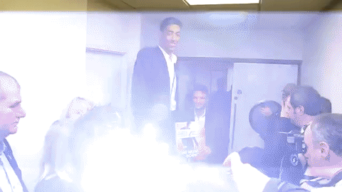 e697bdad50a8e6a2d1850f4ca2d82397_1758749197_4037.gif