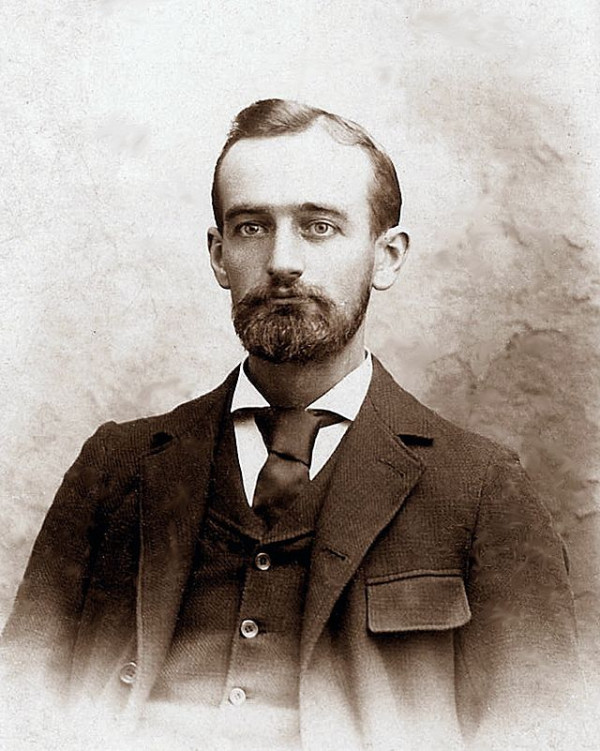 0b110d15df72fc8919f612542291ae46_1758193050_8887.jpg