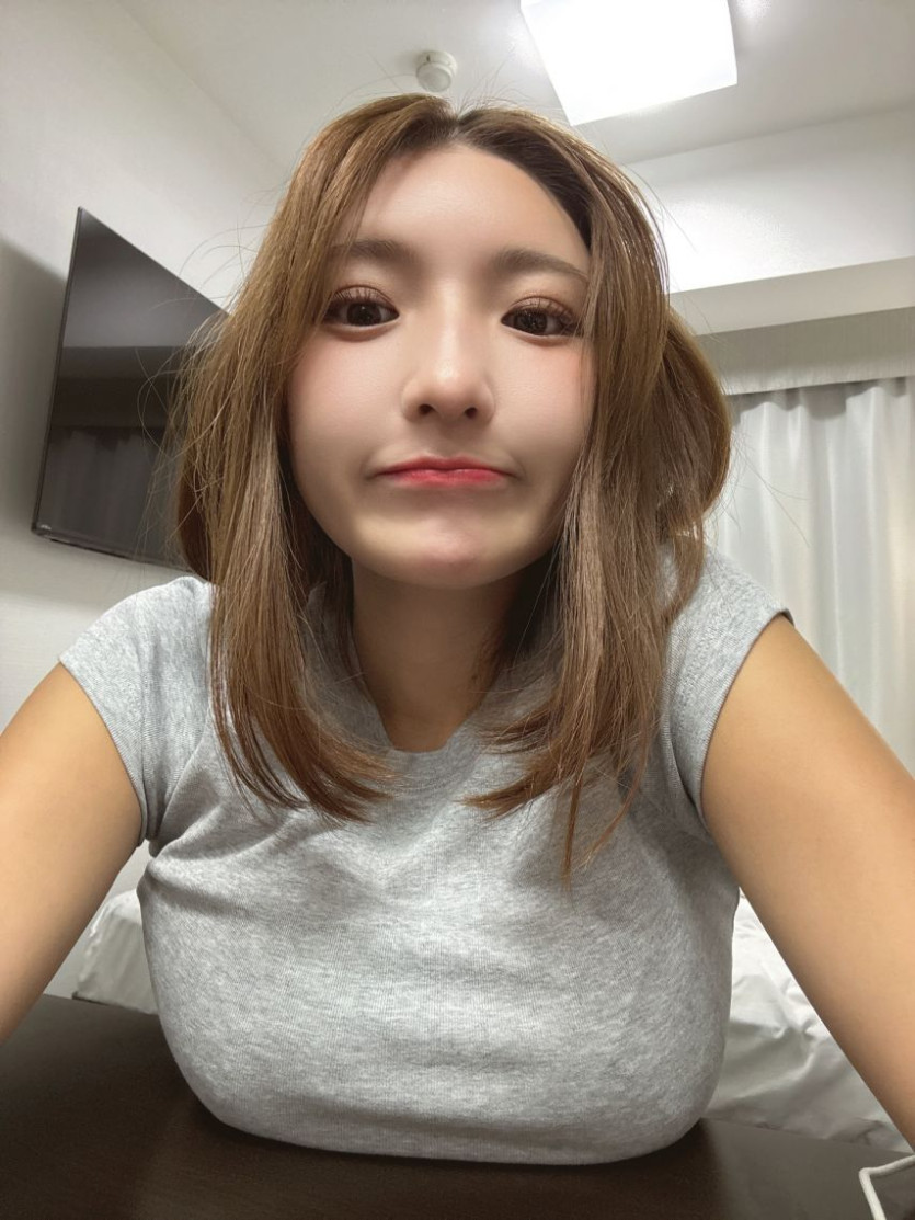848c1121530401855d339fbb66952032_1758813330_4752.jpg
