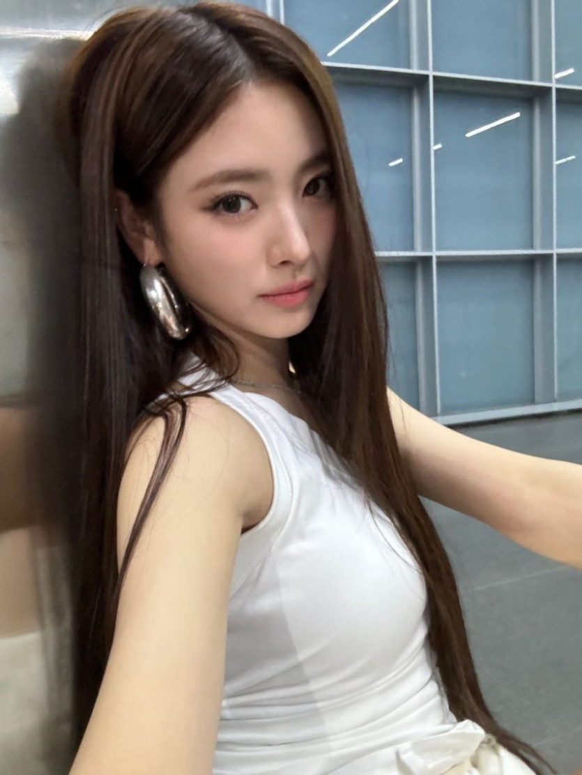 89a71bd949dd8651a5e4b0bef57dea7d_1758289718_8272.jpg