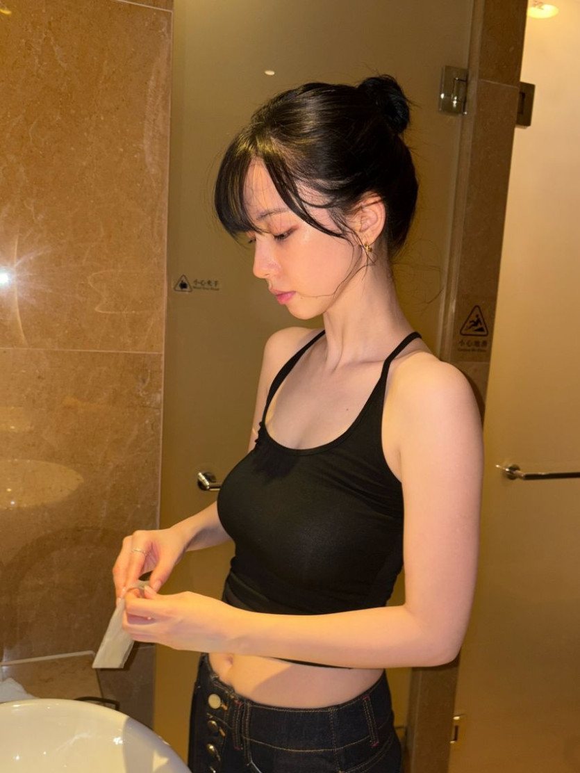 8cf6c0983c5c34bab8bbeb63fac3933a_1758991575_6894.jpg