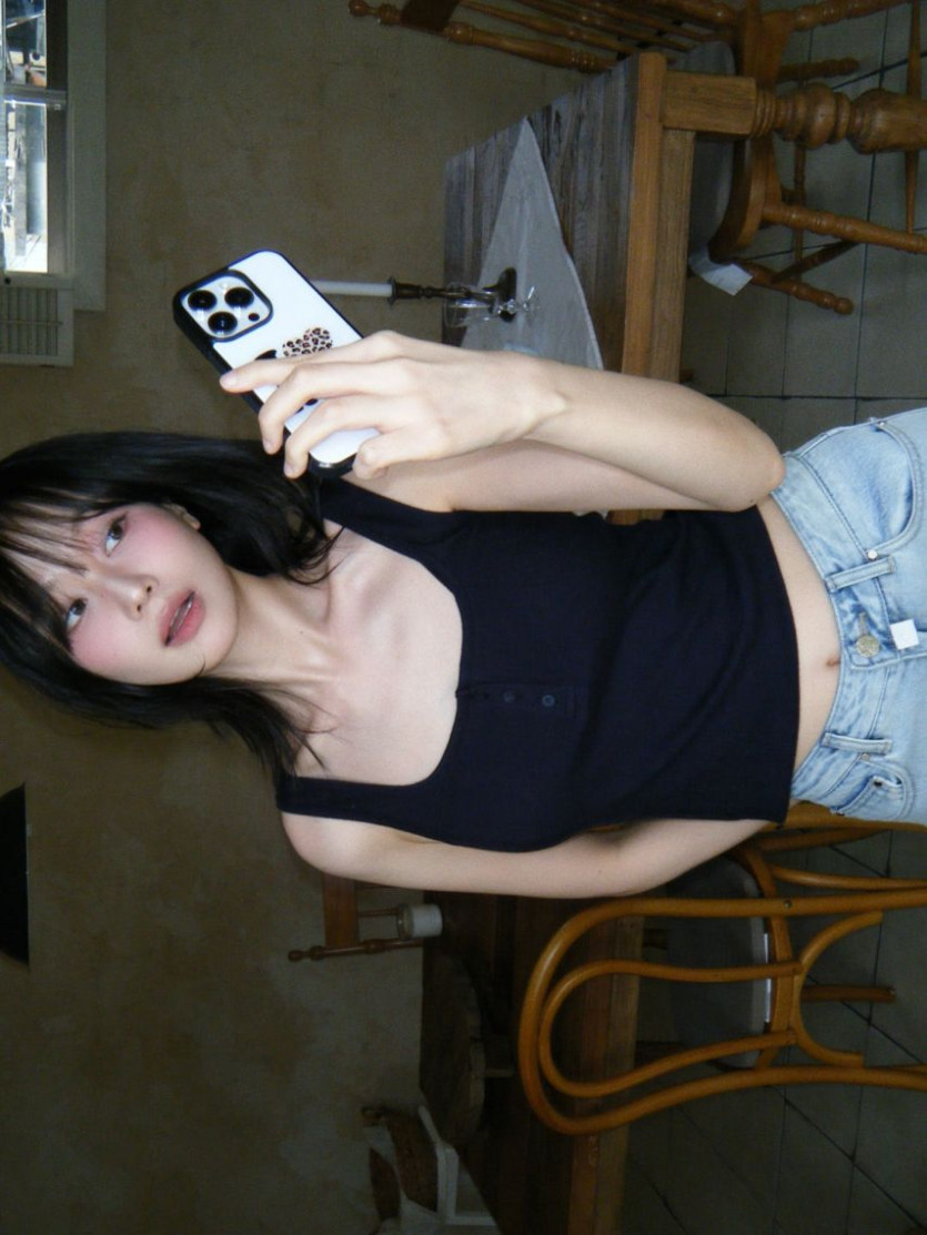 d61dbe14a67ce56d880f6cc9ff41ac3a_1759042839_9116.jpg