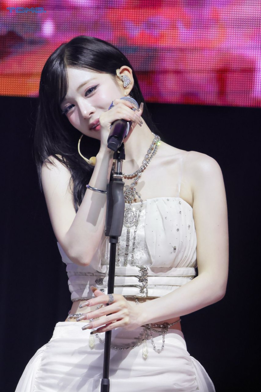 fe1f8dd94357416f5fc79dab8aebebbf_1758687847_8543.jpg