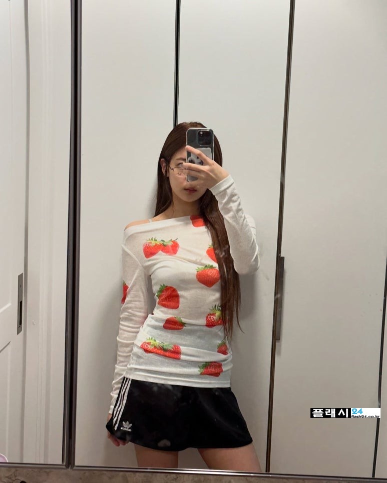 c7e0b63422a998056e7cd454ccd3fbd2_1760104976_2583.jpg
