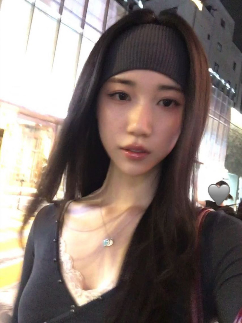 78db25b17411e3fc78a4073fbd15d60d_1760031784_0715.jpg