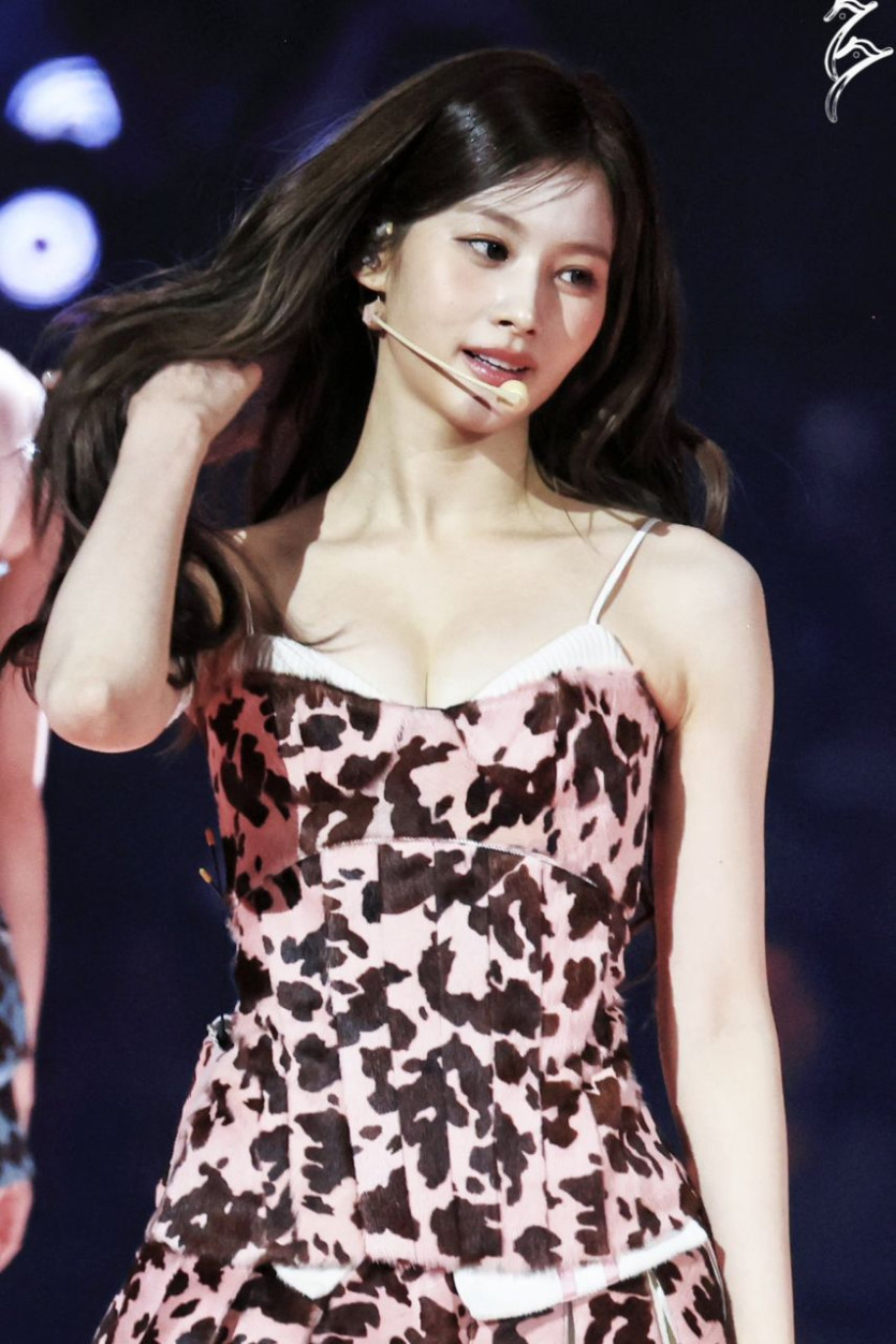 ace99119df5f4bb950b1eb48f8dd55ac_1759323658_8232.jpg