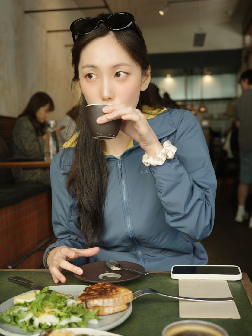 b97aee9699cc87821502f5ab89c3fc37_1759781496_5412.jpg