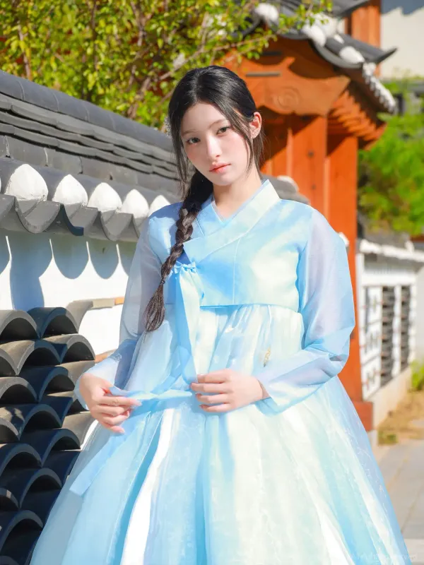 1ff0ba527668f7cfe00cd59b12a6d4af_1790367003_6955.webp