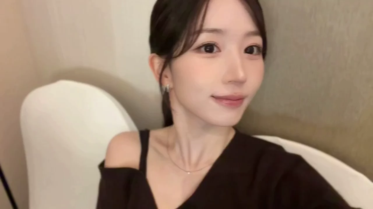 30e6976e518bb0c63e42634fa18bbfc1_1792236711_1053.webp