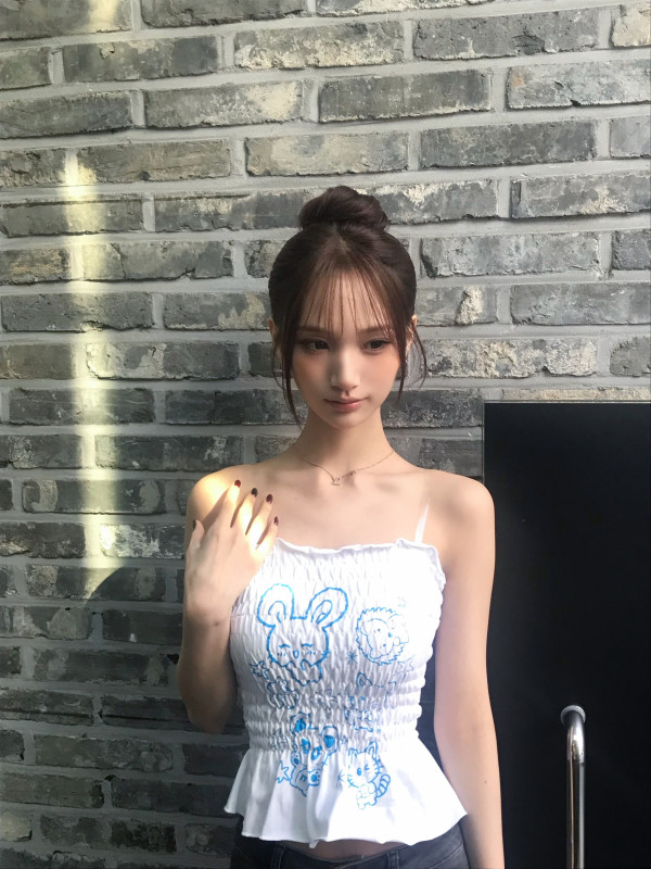 185fe0a2fdfb431cb90062ad929c9830_1790856612_5979.jpg