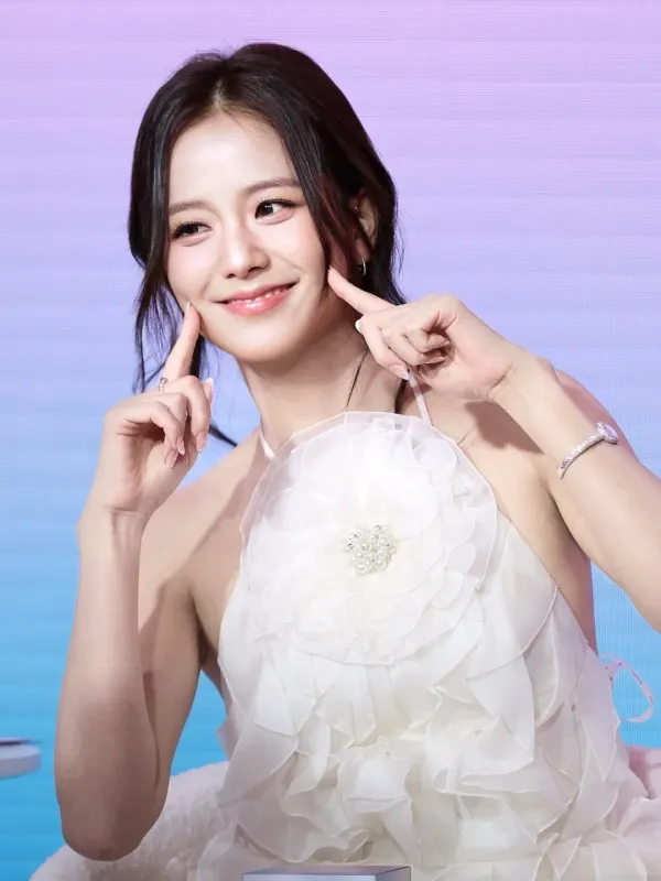 28569f7bb41b9e1358e568ca98feeded_1793048462_2246.webp