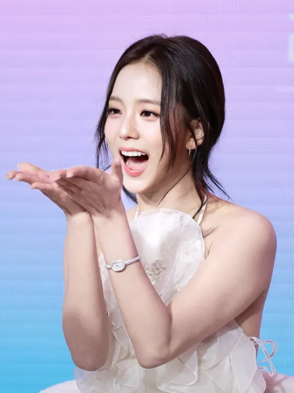 30322c19eaaa997bfcc46e5c51dbc945_1793048476_7227.webp