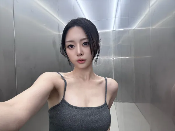 568d700cd63d4d017594d5bf7c85012f_1791517203_3446.webp
