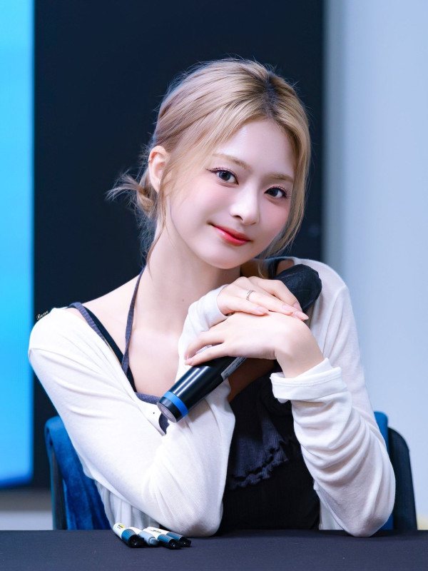 57a32e79731bec6170d08aff36b6ff3a_1790889003_2599.jpg