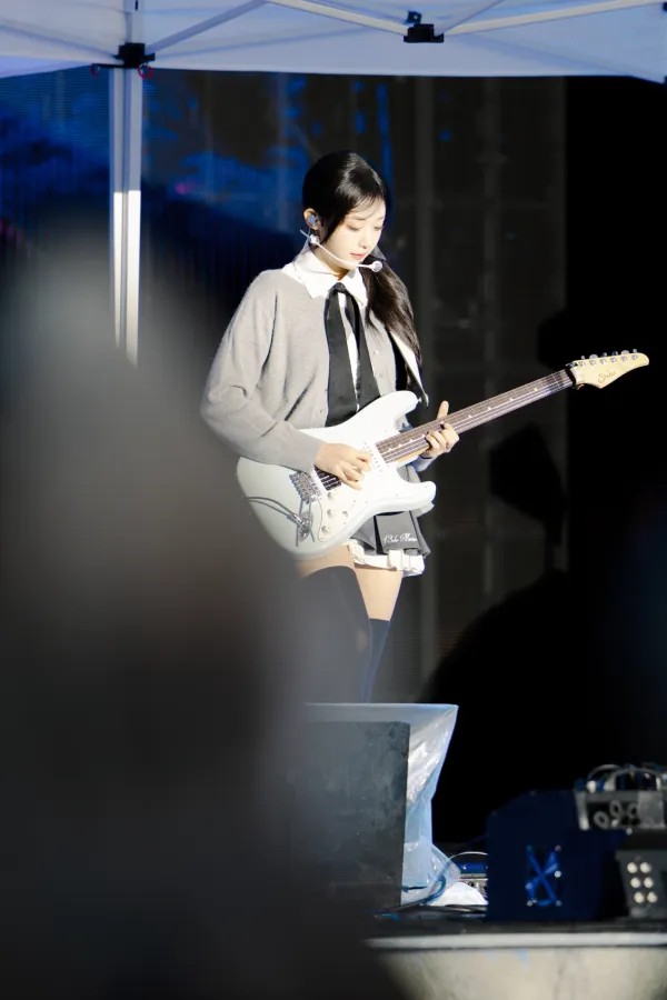 876a6bf4e6bc9438d1d9f19b60debbe1_1790862005_0246.webp
