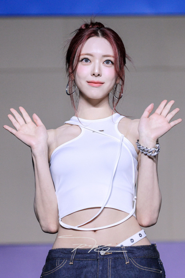 abae47edf4a3b6c318edafb71d163c1a_1792789273_8372.jpg