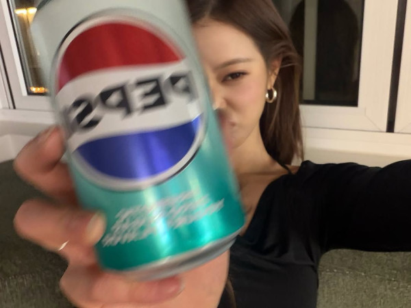 ba29dcea56929b2fa6afd0e32e60522e_1792488730_6011.jpg
