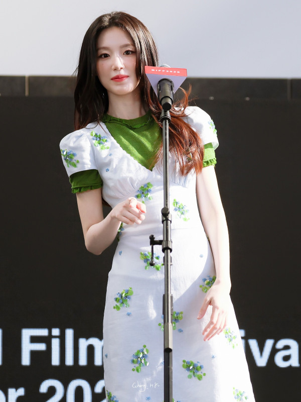 bdbddd6b670b2f1122f9131a2c662f8d_1791448168_1038.jpg