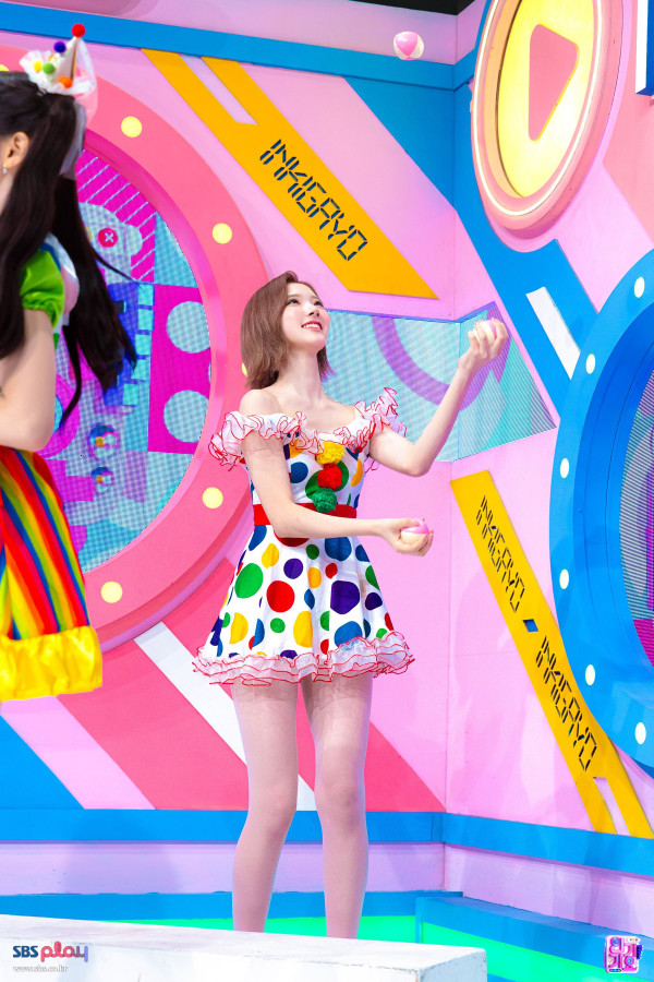 c844b20324cc396a4d47a87fdc2f7894_1792150334_4375.jpg