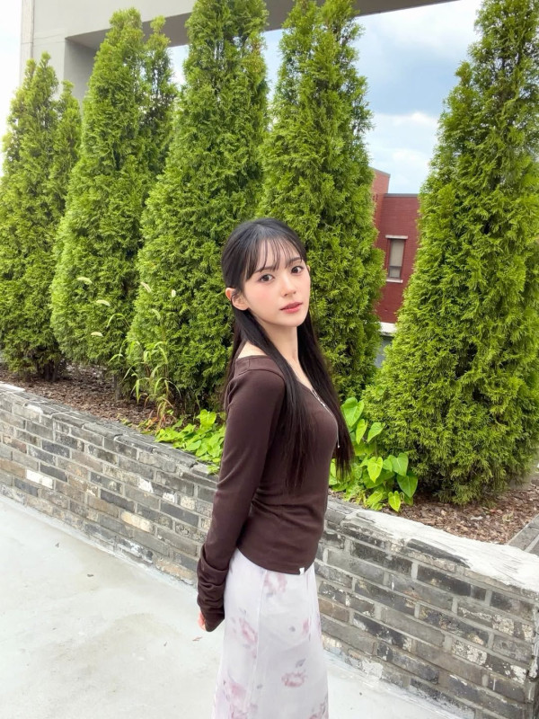 e129ed2b14df2e61f753618412cc13ba_1791123603_3669.jpg